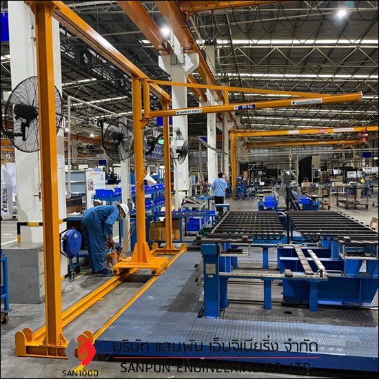 เครนขาสูง 2ข้าง Gantry crane แบบเคลื่อนที่ได้ใช้ในพื้นที่โรงงาน
